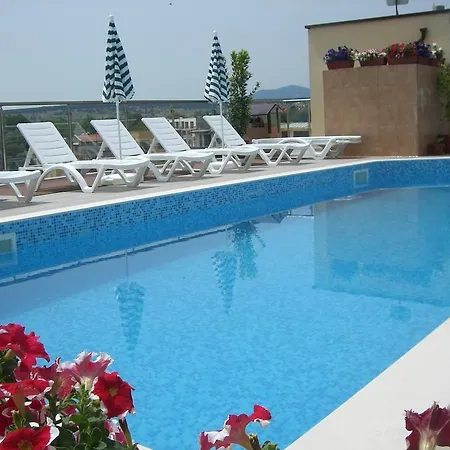 In Relax Complex Fantasy